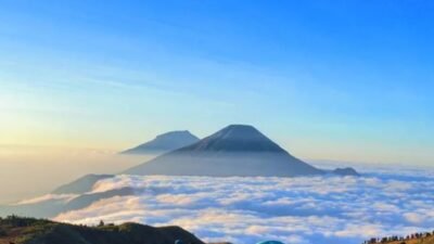 Dieng Plateau: Negeri di Atas Awan yang Penuh Pesona