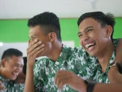 Gelitik Hati Lewat Tawa Receh: Mengungkap Pesona Humor Receh Bahasa Jawa yang Tak Lekang oleh Waktu 4 Gelitik Hati Lewat Tawa Receh: Mengungkap Pesona Humor Receh Bahasa Jawa yang Tak Lekang oleh Waktu