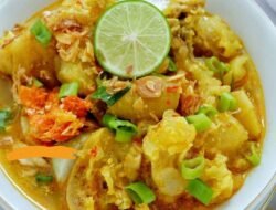Lontong Kikil, Pecel, dan Soto: Membedah Ragam Sarapan Khas Jawa 2 Lontong Kikil, Pecel, dan Soto: Membedah Ragam Sarapan Khas Jawa