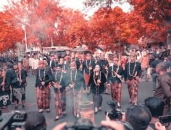 Menyelami Samudra Keindahan: Mengungkap Pesona Budaya Suku Jawa yang Abadi 6 Menyelami Samudra Keindahan: Mengungkap Pesona Budaya Suku Jawa yang Abadi