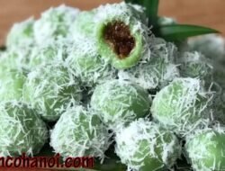 Klepon dan Mahakarya Kuliner Jawa: Sebuah Perjalanan Rasa yang Tak Lekang oleh Waktu 6 Klepon dan Mahakarya Kuliner Jawa: Sebuah Perjalanan Rasa yang Tak Lekang oleh Waktu