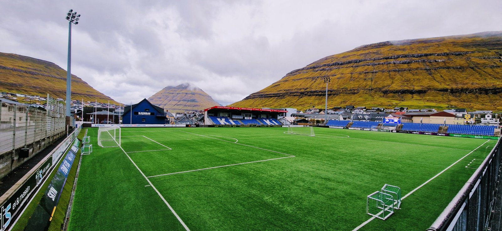 Hasil Pertandingan Sepak Bola Persahabatan San Marino vs Faroe Islands Hasil Pertandingan Sepak Bola Persahabatan San Marino vs Faroe Islands