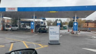 Krisis Energi Global: Australia Terancam Kekurangan BBM, Antrean Mengular dan Pemimpin Dunia Memperhatikan Krisis Energi Global: Australia Terancam Kekurangan BBM, Antrean Mengular dan Pemimpin Dunia Memperhatikan