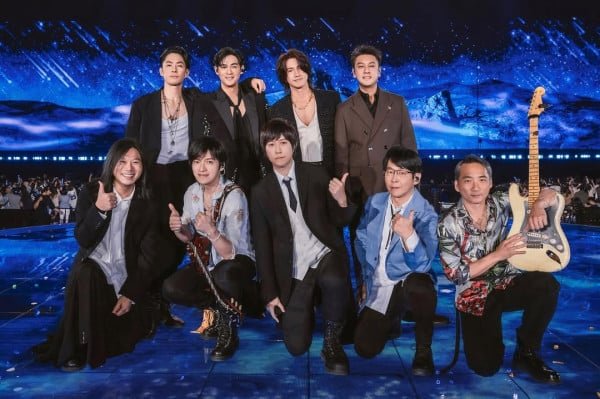 F✦FOREVER Reuni Legendaris yang Mengguncang Jakarta F✦FOREVER Reuni Legendaris yang Mengguncang Jakarta