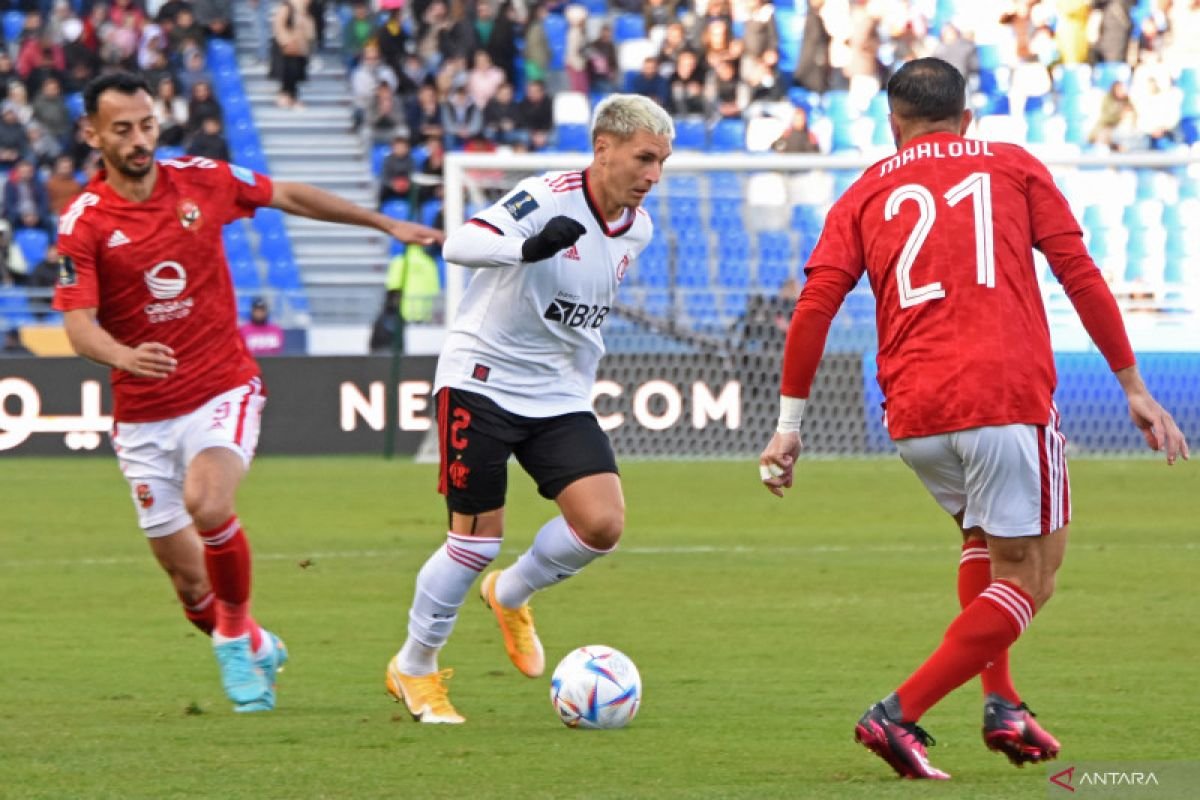 Kinerja Tim Flamengo di Laga Kontra Santos: Angka Penonton dan Pendapatan yang Menggembirakan Kinerja Tim Flamengo di Laga Kontra Santos: Angka Penonton dan Pendapatan yang Menggembirakan