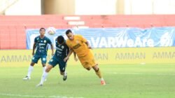 Persib Bandung Dominasi Laga Kontra Semen Padang di Stadion Haji Agus Salim