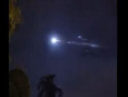 Fenomena Langit Malam di Lampung: Benda Bercahaya yang Menarik Perhatian Masyarakat