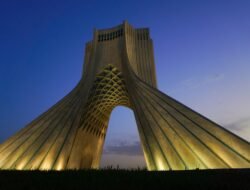 Berita Iran Terkini: Analisis Dampak Politik dan Ekonomi yang Wajib Anda Ketahui